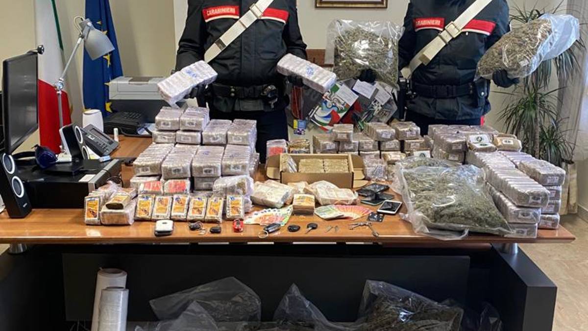 Riccione: l'imbianchino spacciatore arrestato con 90 chili di droga