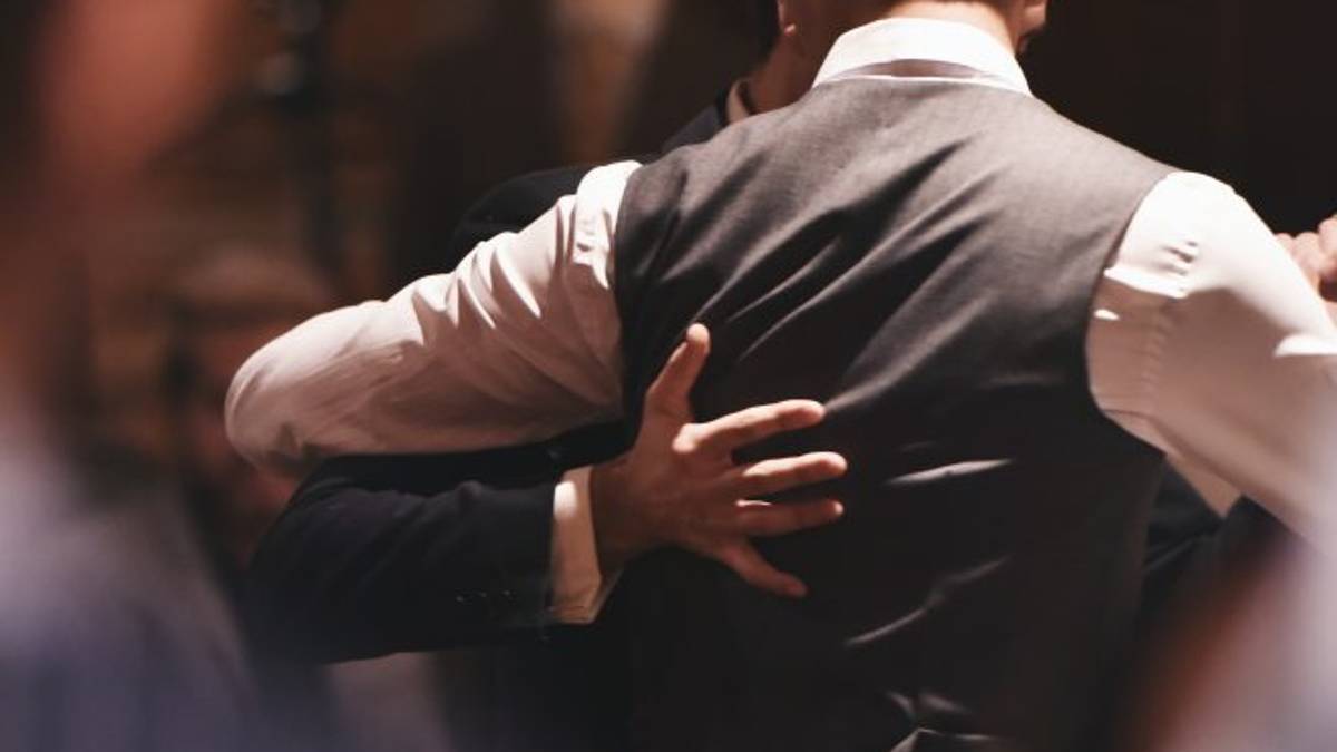 Ravenna, si innamora di 73enne in balera. Pensionata diventa stalker