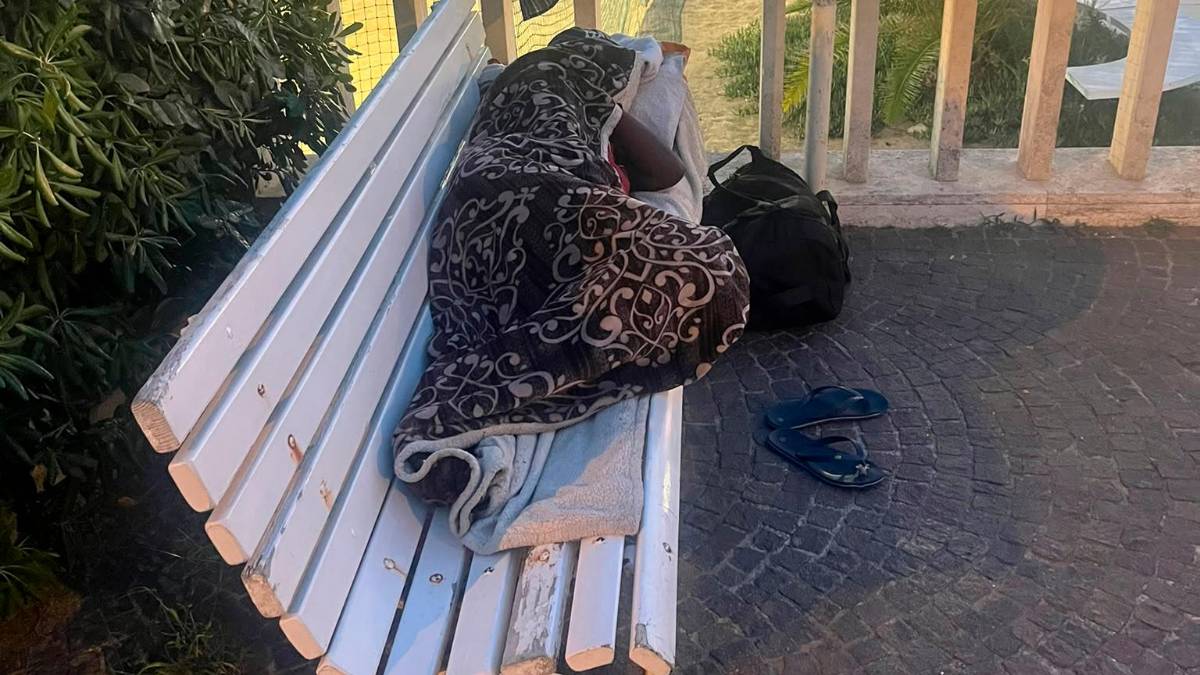 Rimini. Il Parco del mare hotel degli sbandati: «Più qualità per fermare il degrado»