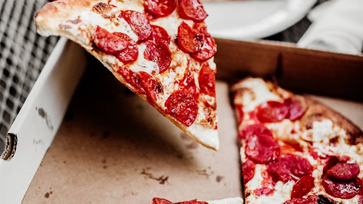 Forlì, Dante, che pizza!: in Pediatria la seconda vita dei cartoni da asporto