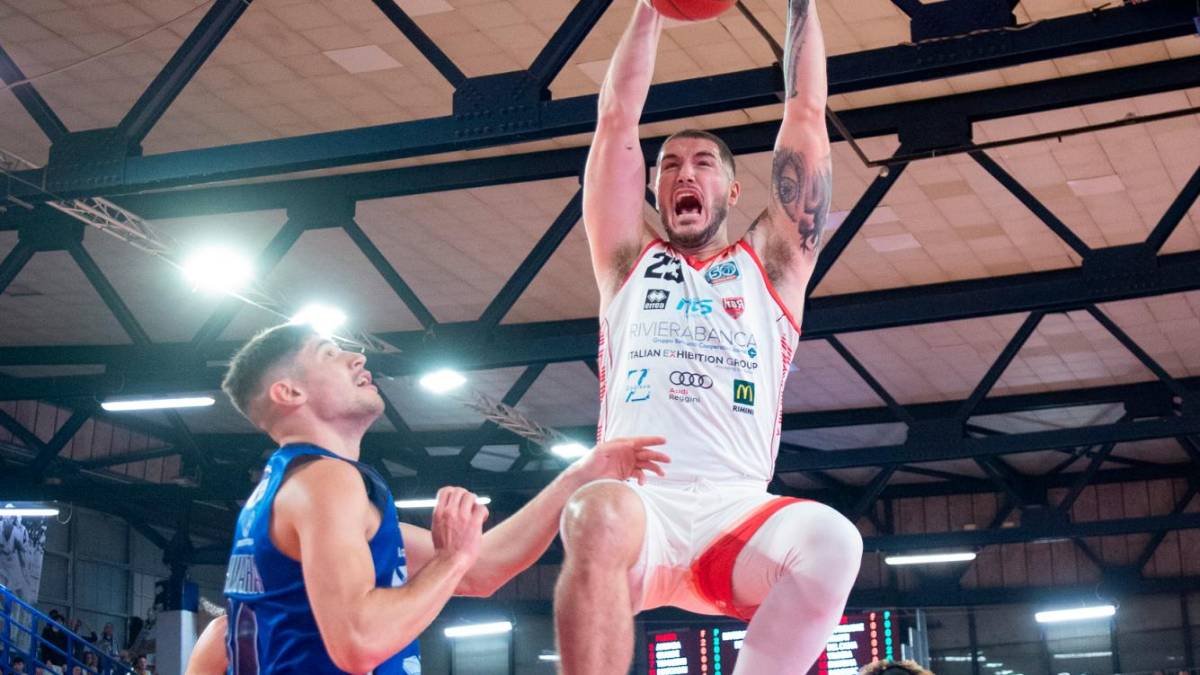 In alto Justin Johnson: RivieraBanca spera di recuperarlo al più presto