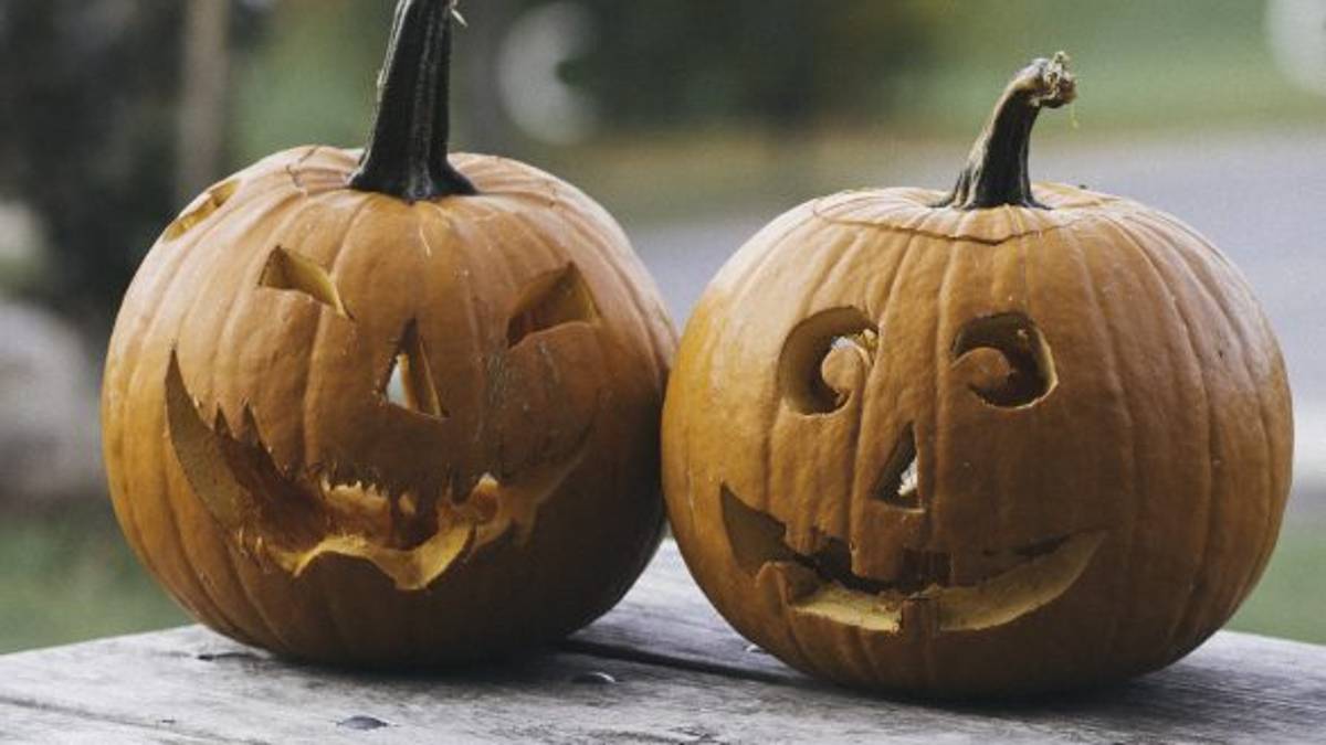 A Sant’Agata Feltria Halloween senza zombie. I bimbi vestiti da santi