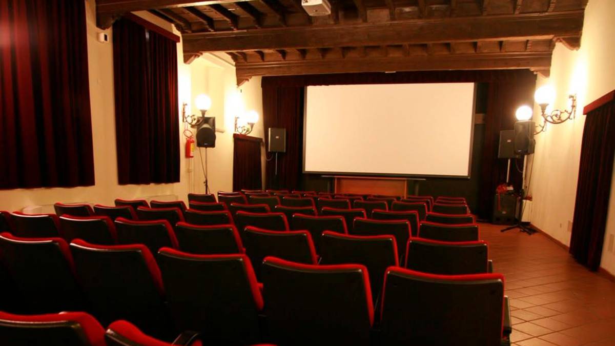 Serve un nuovo gestore per richiedere i finanziamenti e riaprire il Centro Cinema San Biagio
