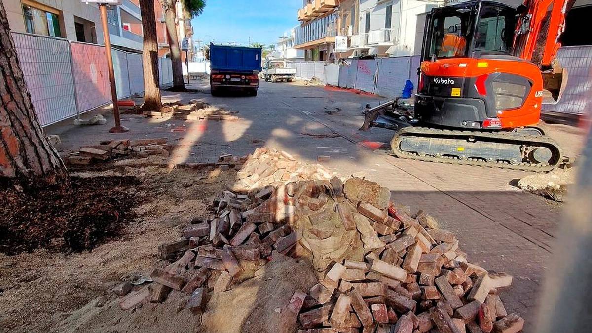 Riccione. Chiusure dei negozi, il consorzio Viale Ceccarini: “Se l’area si svaluta commercialmente, si svalutano anche gli immobili”