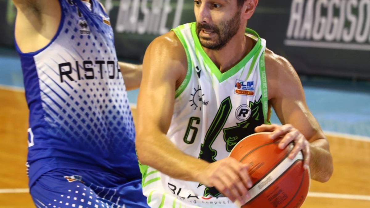Basket B, Fabriano-Blacks garanzia di spettacolo