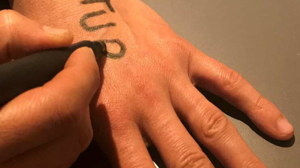Ravenna, il prof mi scriveva stupida sulla mano