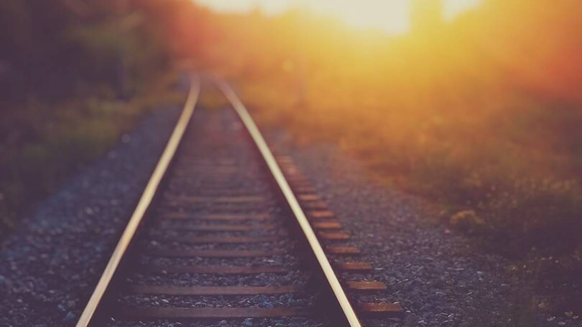 La frenata del treno che produce energia: un progetto pilota alla stazione di Forlì