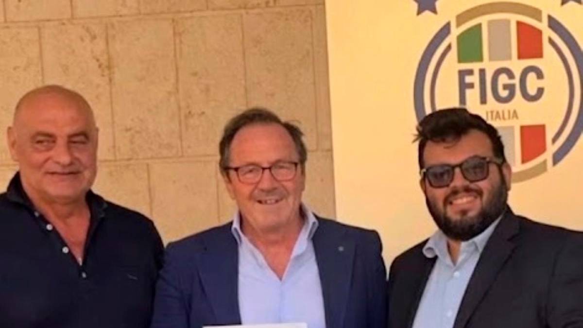 Calcio Eccellenza, Il Rimini oggi toglie i veli in riva al mare. L’obiettivo è tornare subito in Serie D