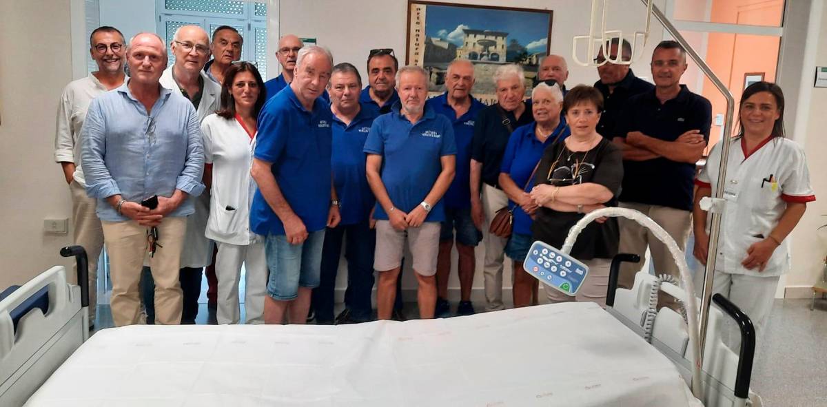Novafeltria, da Aovam 13 carrozzine, 9 barelle e un lettino da visita per l’ospedale