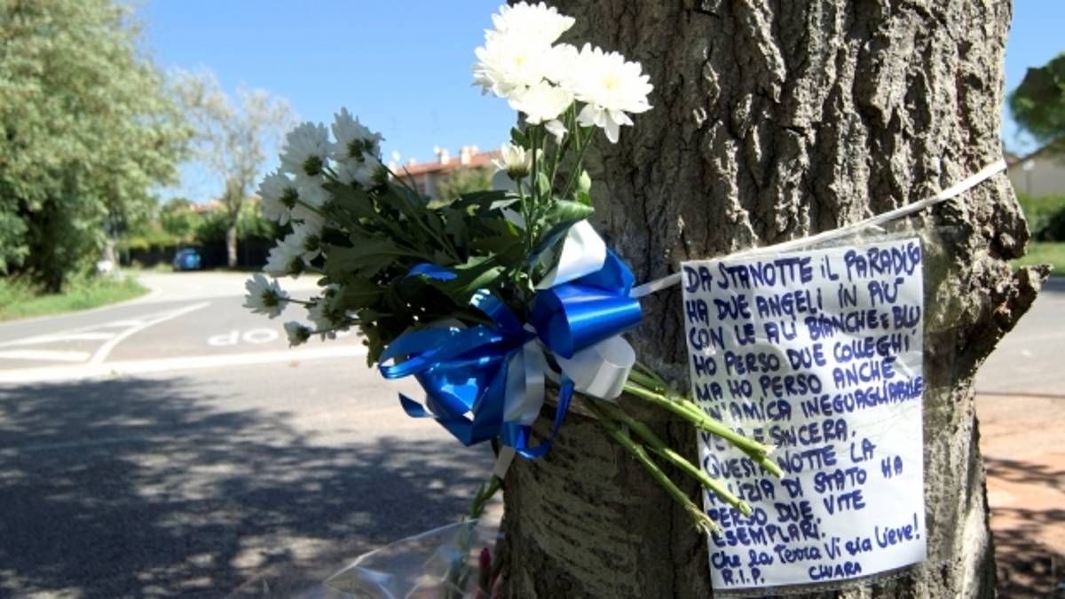 Odio social contro agenti morti: indagate otto persone