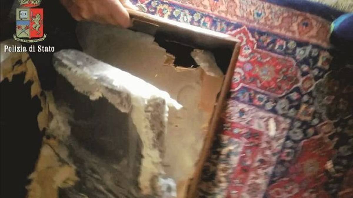 Droga in mezzo ai giochi: dopo l'arresto del 67enne indagato anche un figlio