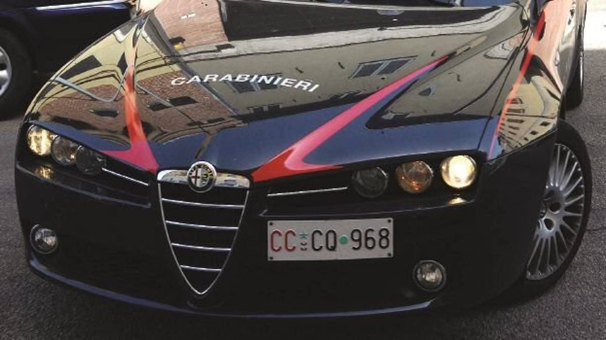 Latitante si nascondeva a Forlì, 35enne trovato con droga e soldi
