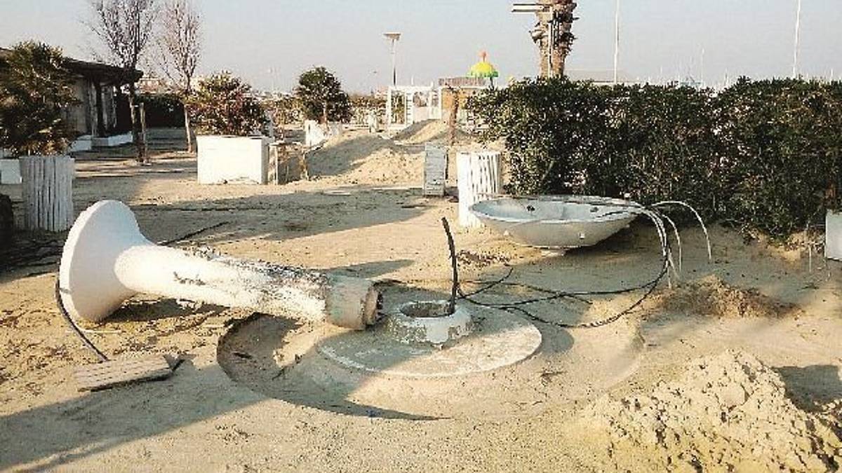 Marina Bay: a Marina di Ravenna torna il degrado. Ma questa estate sarà una disco