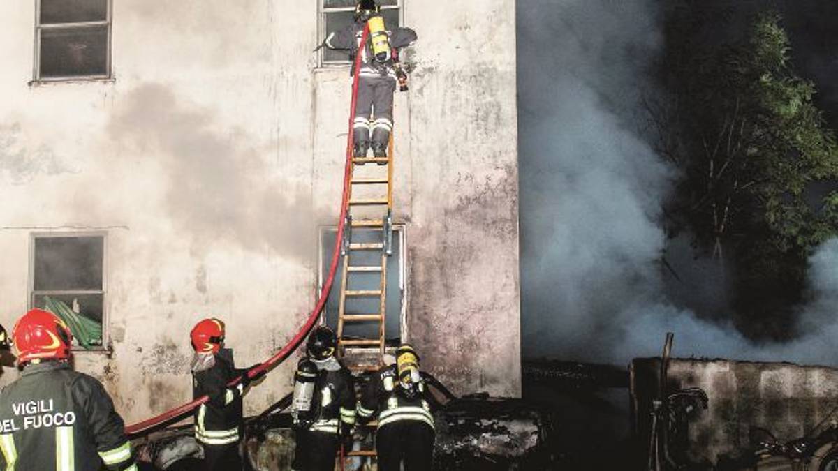 Vigili del fuoco patentati sul Titano: interventi obbligati ma a rischio