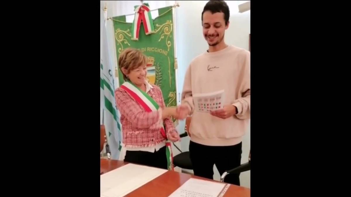 Riccione è la mia casa, da oggi Mehdi è cittadino italiano