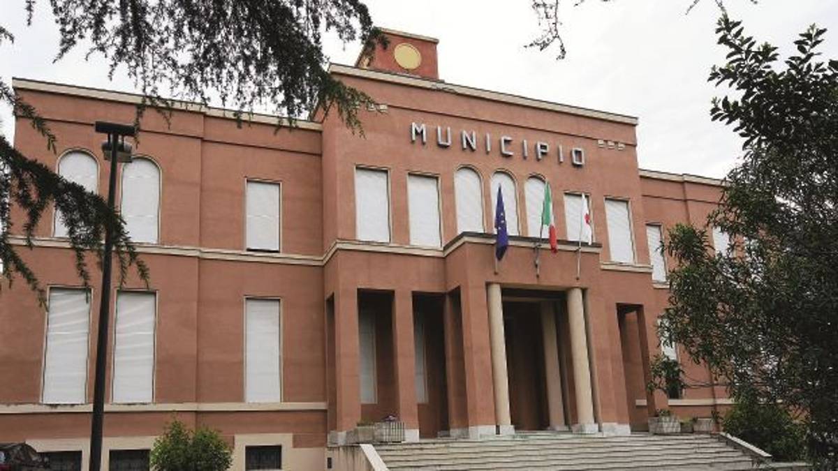 Palazzetto, biblioteca, parcheggio Il Comune guarda già al futuro