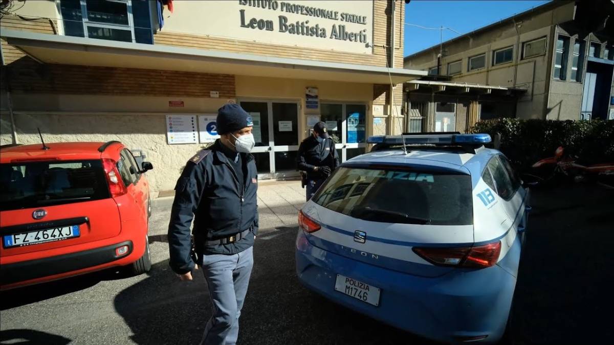 Rimini. Studente accoltellato da un compagno all'istituto Alberti VIDEO