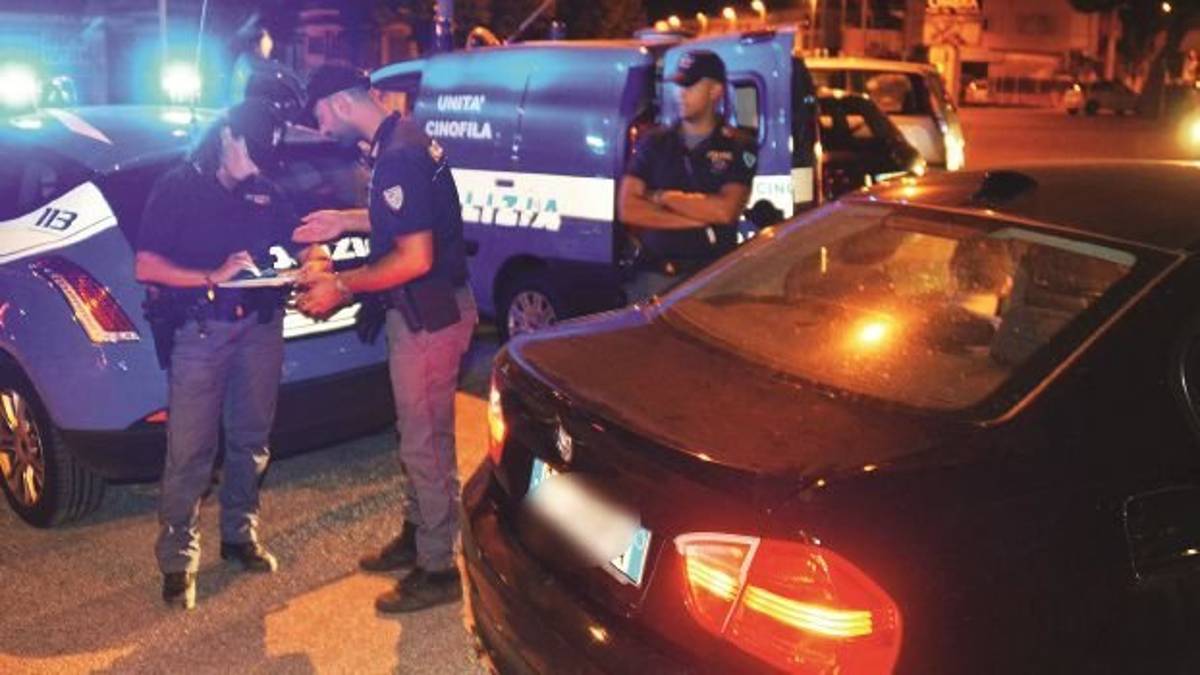 Cesena, cocaina per 15.000 euro nascosta in auto sotto al seggiolino del bambino