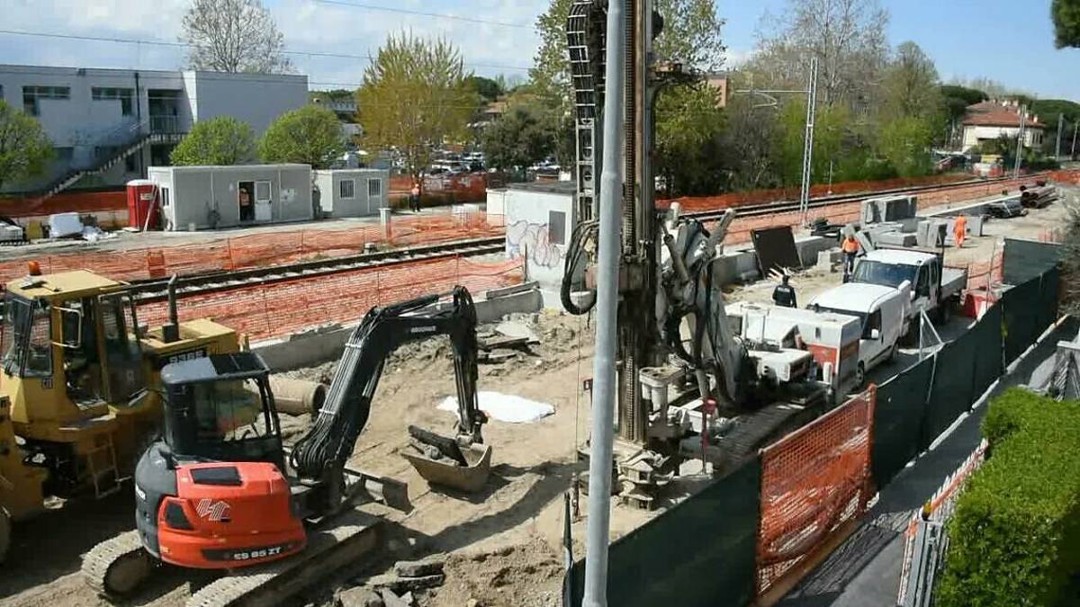 Rimini: tragedia sul lavoro, muore operaio di 53 anni VIDEO