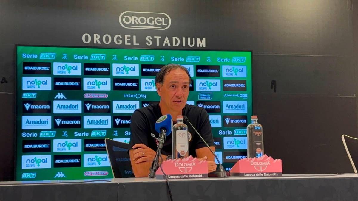 L’allenatore dell’Avellino, Alessandro Nesta