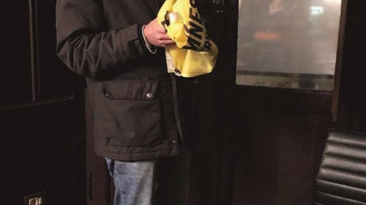 Ancarani: «Striscione Regeni rimosso». Bufera in rete sul post provocatorio