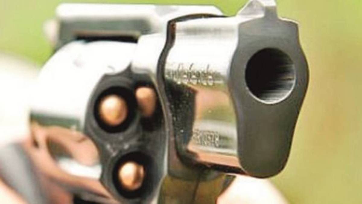 Forlì, va sotto casa della ex, il compagno spara con una carabina ad aria