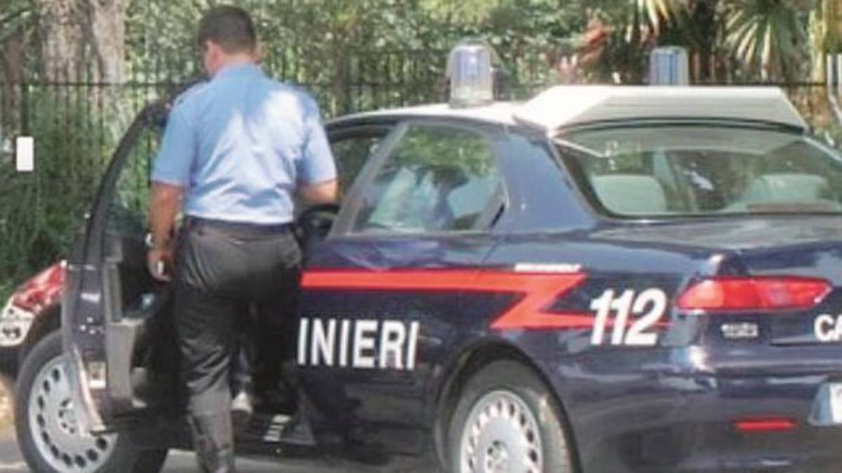 Sequestro di persona e truffa: mandato di arresto europeo per una donna di 44 anni