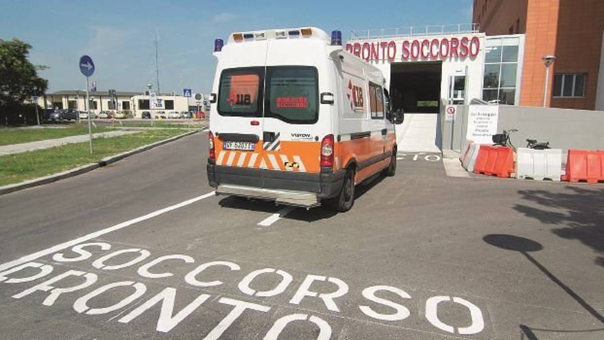Furto di farmaci, arresto convalidato. Il medico: «Ero schiavo dei sedativi»