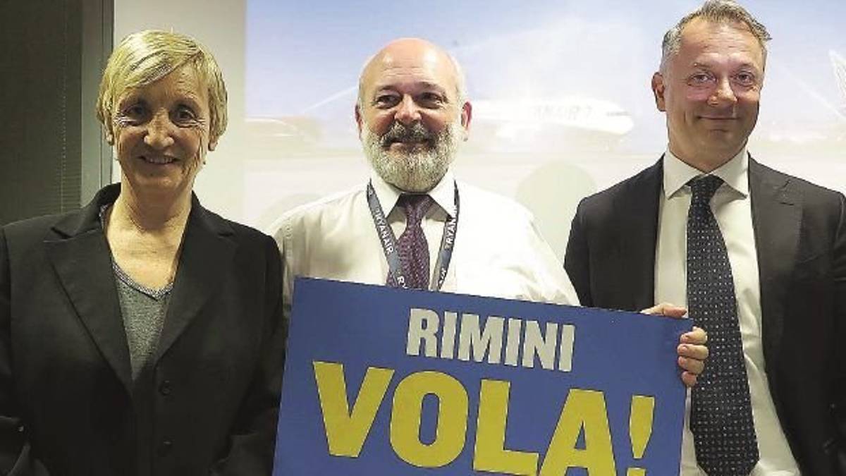 «Ryanair fa rotta verso 50mila passeggeri e vogliamo riaverla dal prossimo inverno»