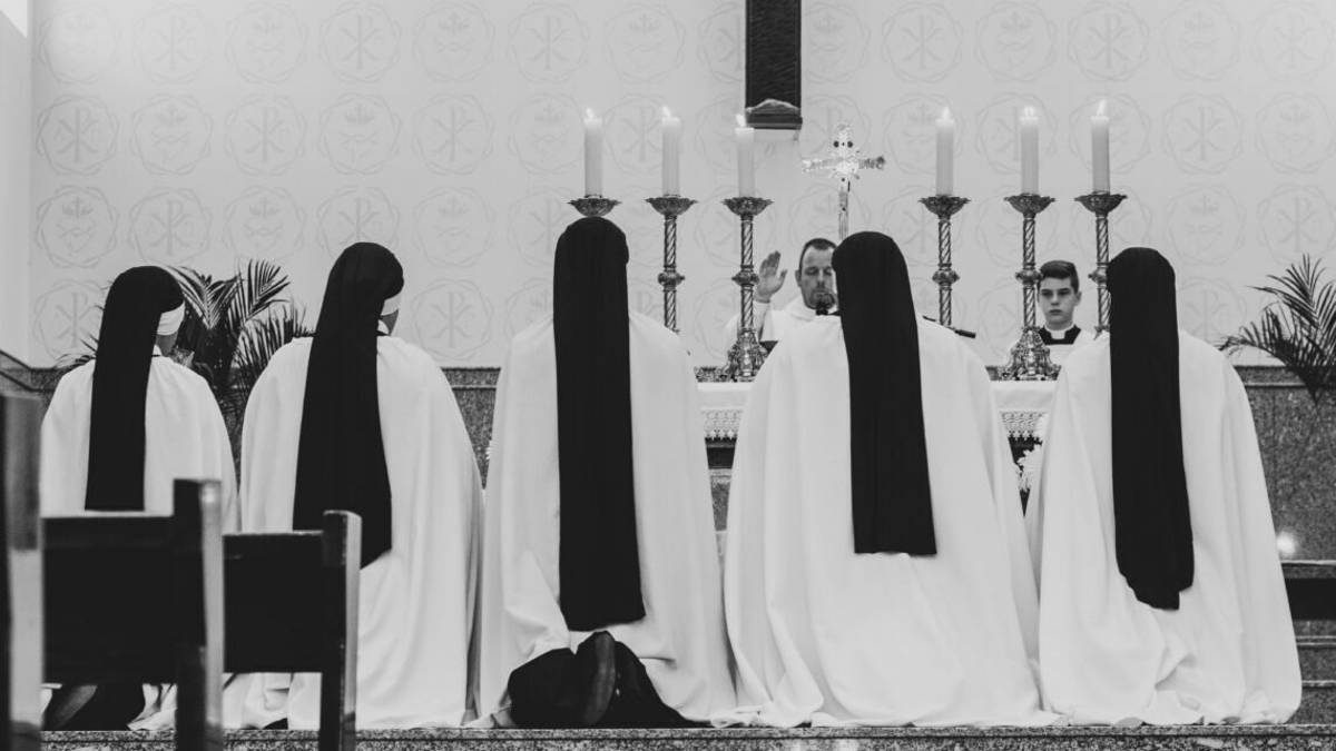 Ravenna, lite al convitto religioso. Studentesse espulse