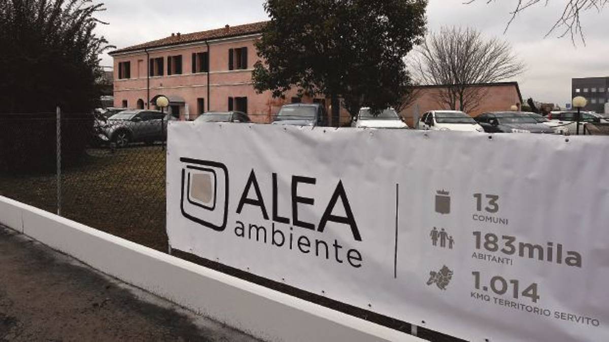 Forlì, caccia affannosa al bidone alla vigilia del nuovo porta a porta