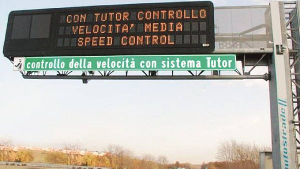 Ravenna, ai 200 km/h per il trasporto organi. Multato fa ricorso, condannato per truffa