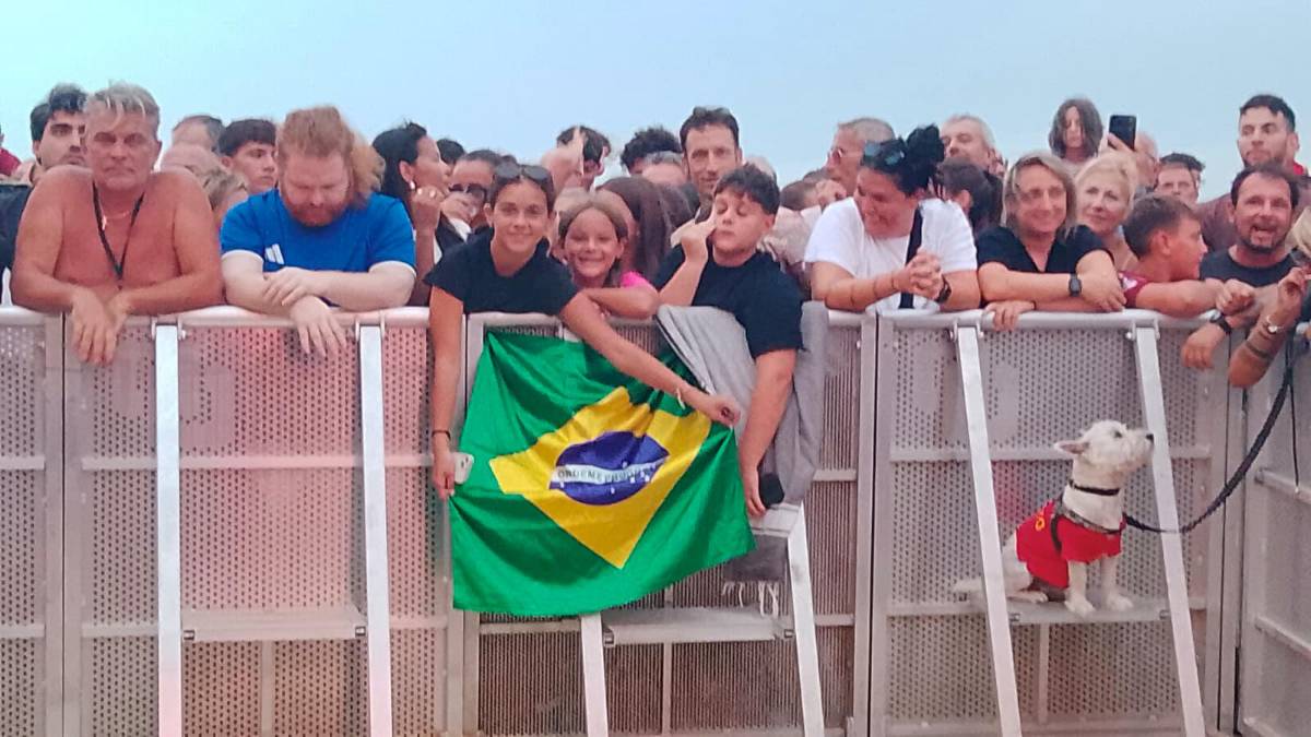 Ronaldinho a Ravenna, la festa dei tifosi VIDEO