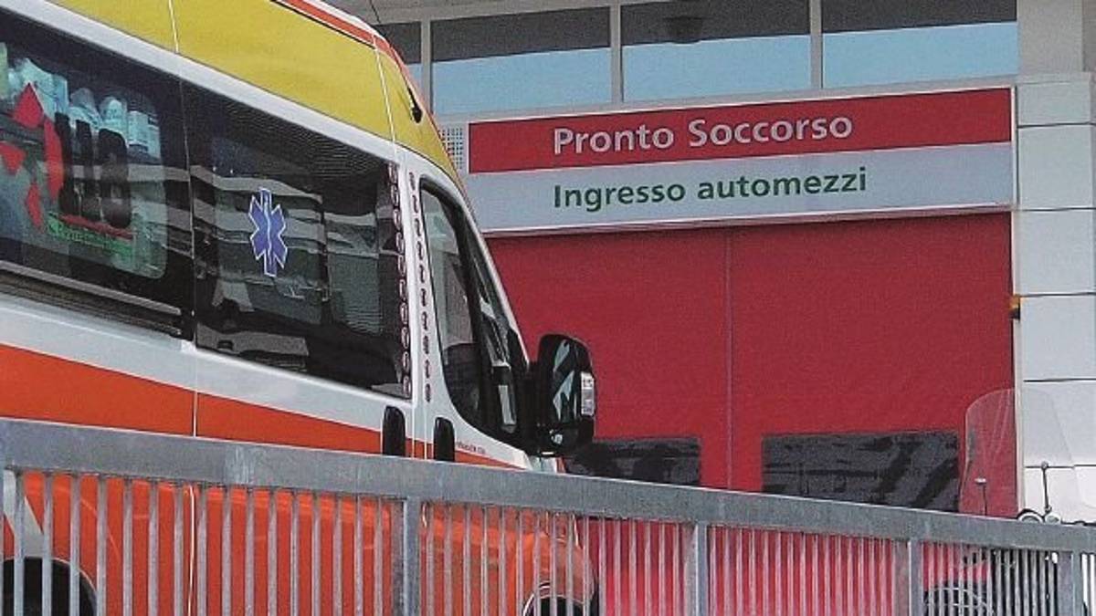 Evade per amore, lei lo lascia e lui tenta il suicidio