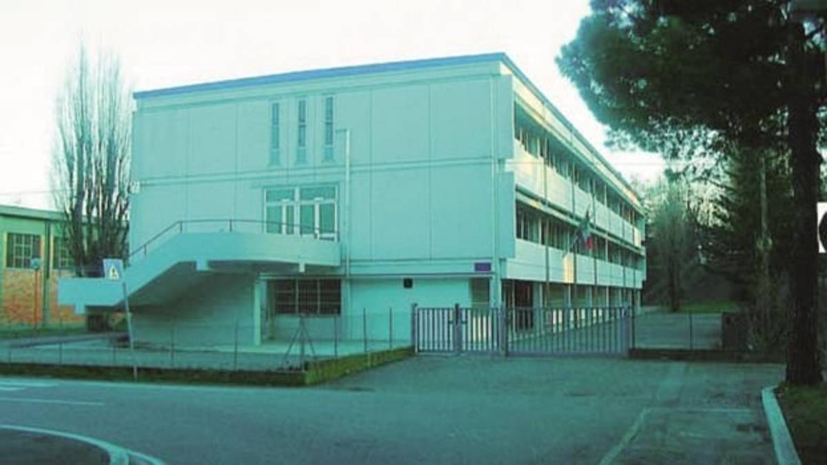 Lavori antisismici per la scuola media