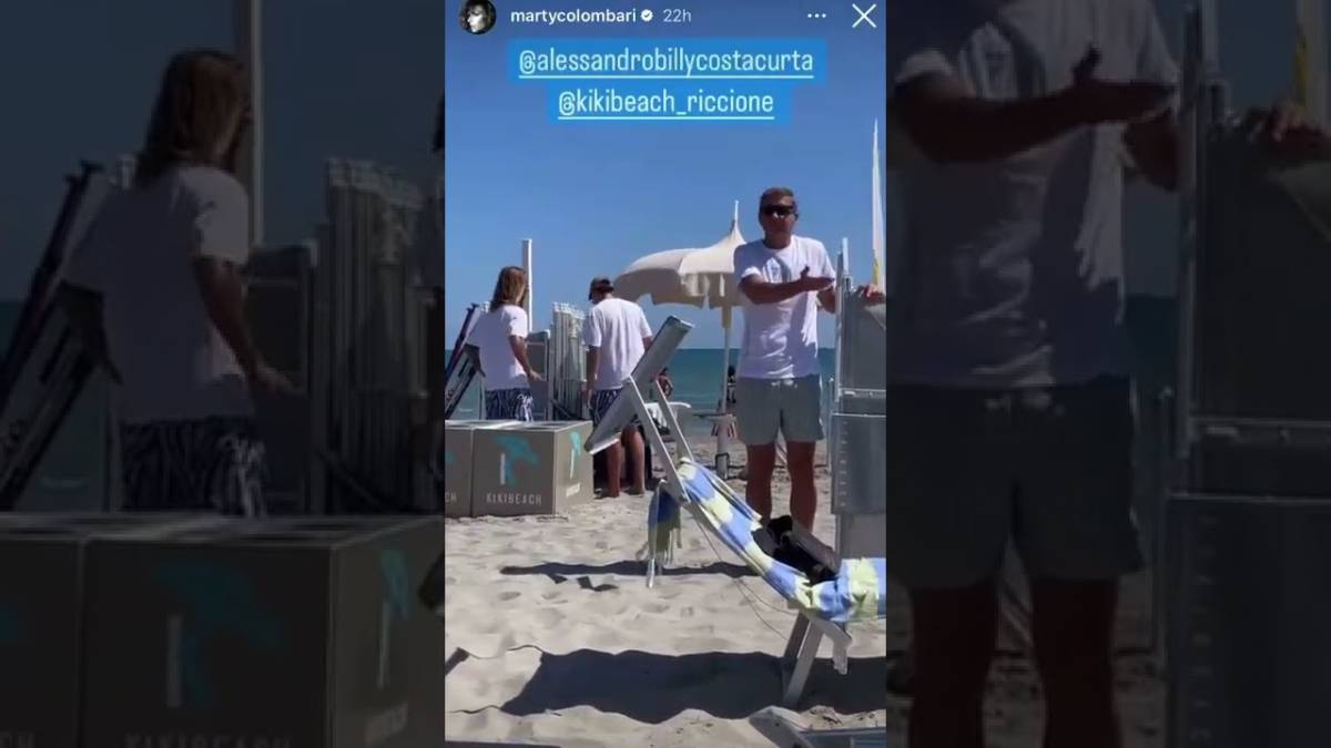 Billy Costacurta bagnino alla Fantozzi a Riccione VIDEO