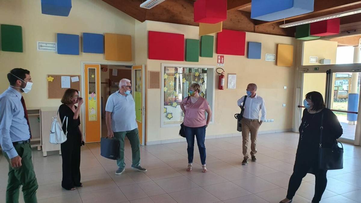 Scuola e futuro: partito da Cesena il tour dell'assessore regionale