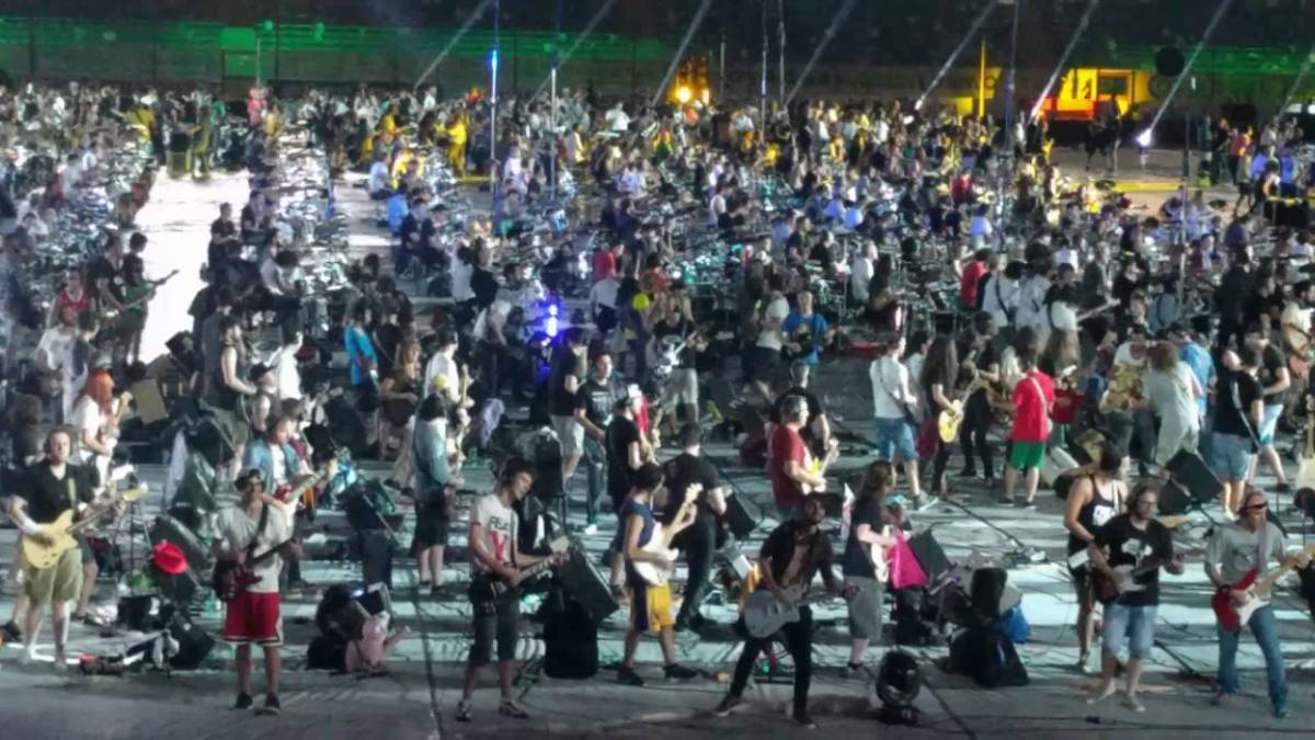 Rockin'1000 a Torino per lo spot di Eurovision