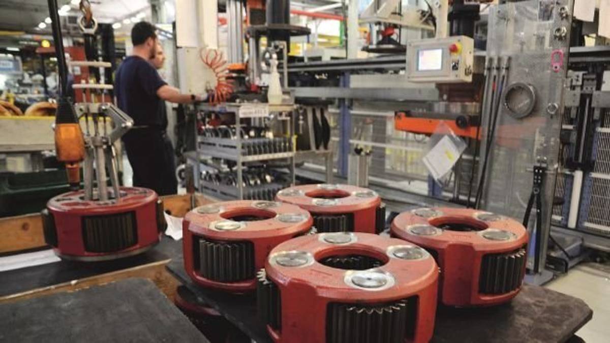 Emergenza Coronavirus ed economia, i sindacati: Nessuna tutela per i lavoratori fuori dalle zone rosse
