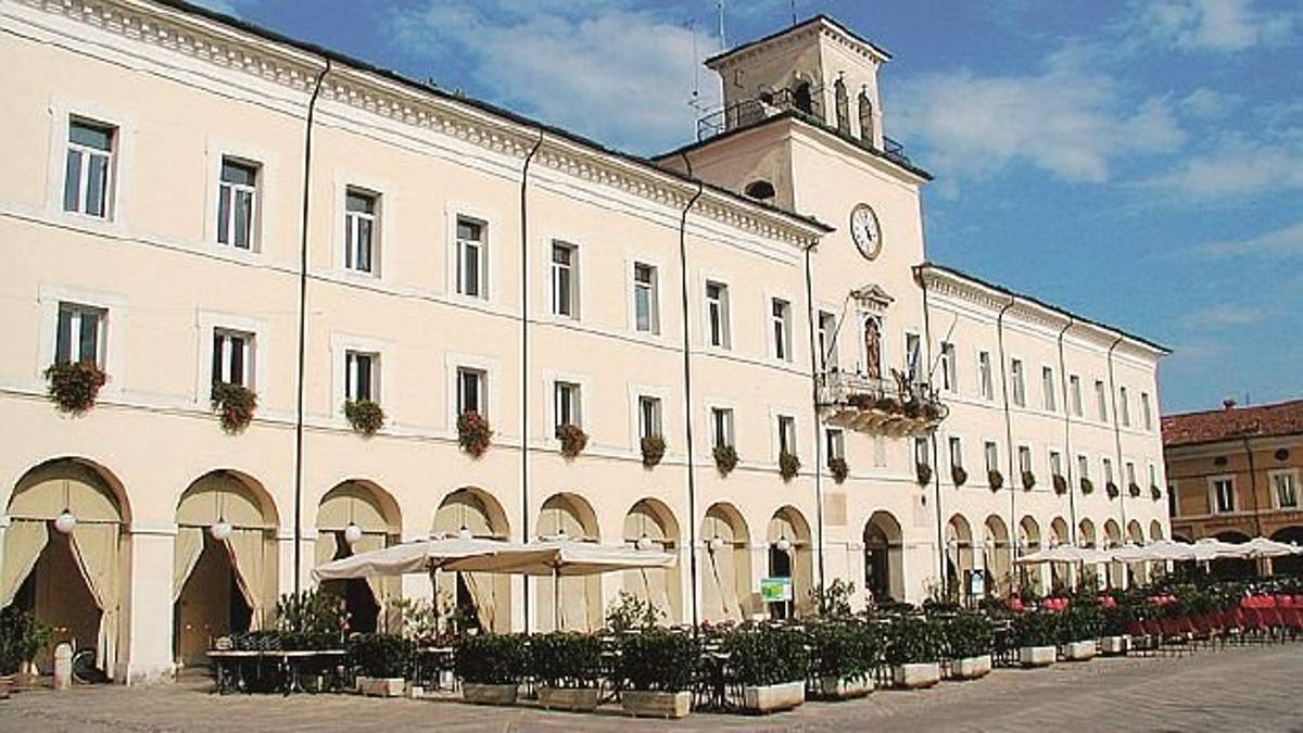 «In una Mail il dirigente del Comune disse alla Moviter come vincere l'appalto»