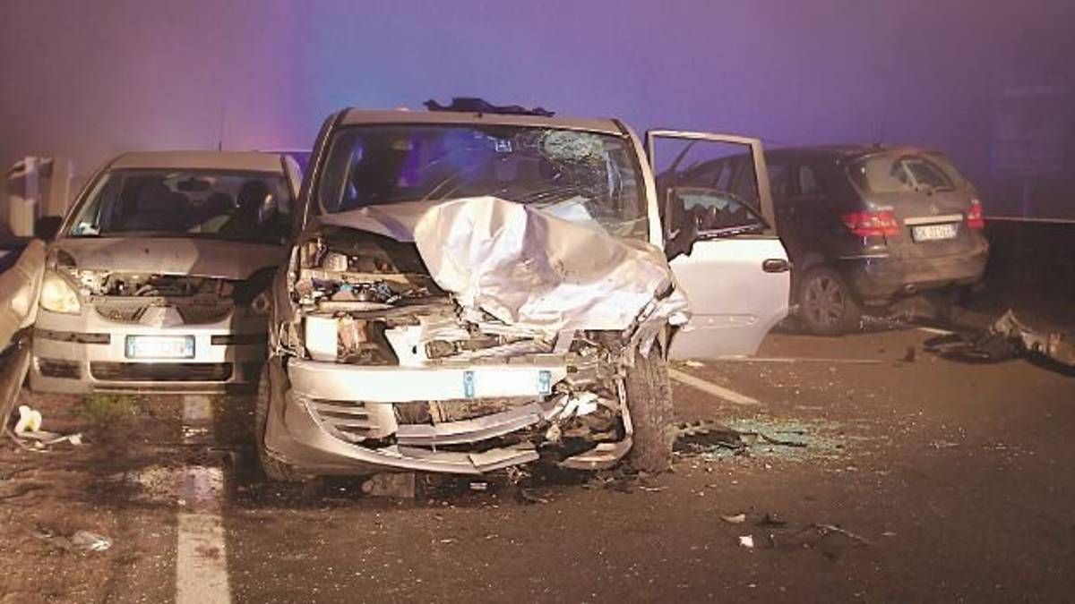 Ubriaca contromano a Ravenna, divieto di uscire di notte per l'arrestata