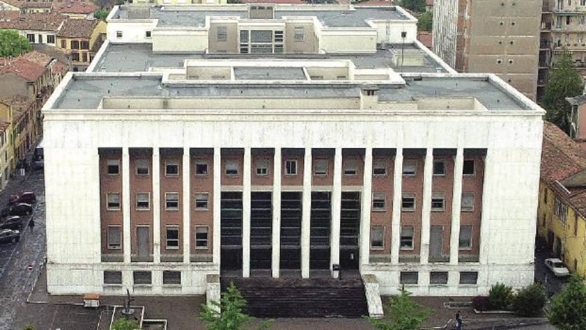 Cesena, Seduce e porta a casa i profughi, poi li denuncia per violenza sessuale