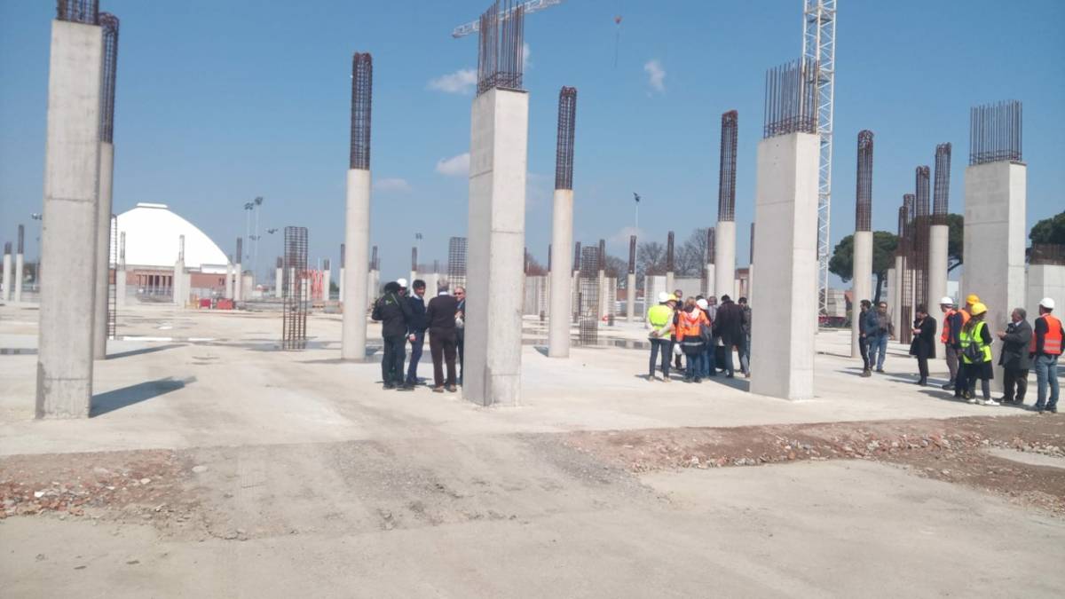 Ravenna, sopralluogo nel cantiere del nuovo palazzo dello sport VIDEO