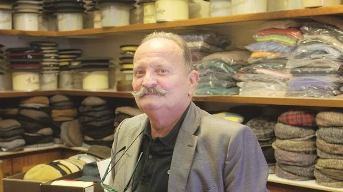 Addio a un pezzo di Ravenna. Chiude la storica Cappelleria Manzoni