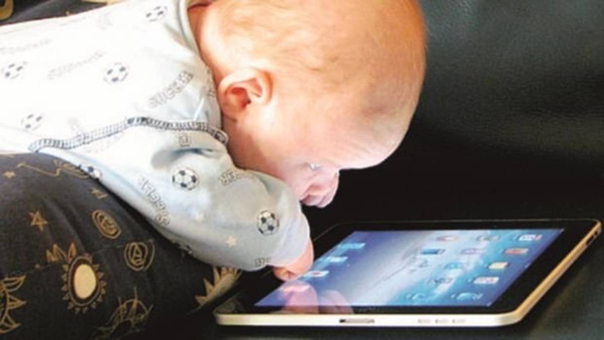 Bimbi da salvare da tablet e cellulari. Al via a Rimini i giardini sensoriali negli asili