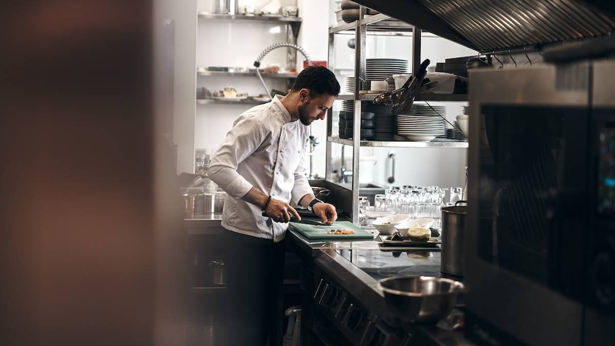 Buonguerrieri: Chi studia all'agrario o all'alberghiero trova subito lavoro, a Cesena e Forlimpopoli scuole di valore