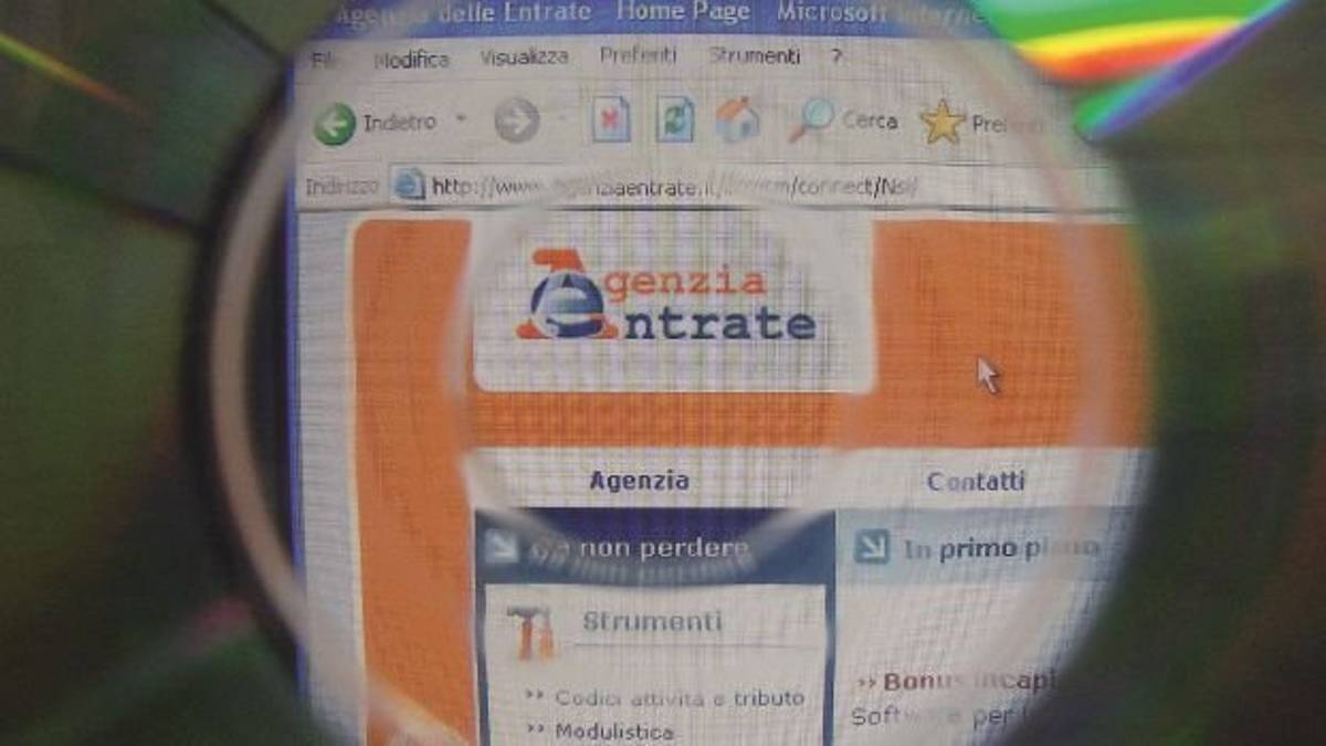 Cartelle esattoriali congelate per le feste