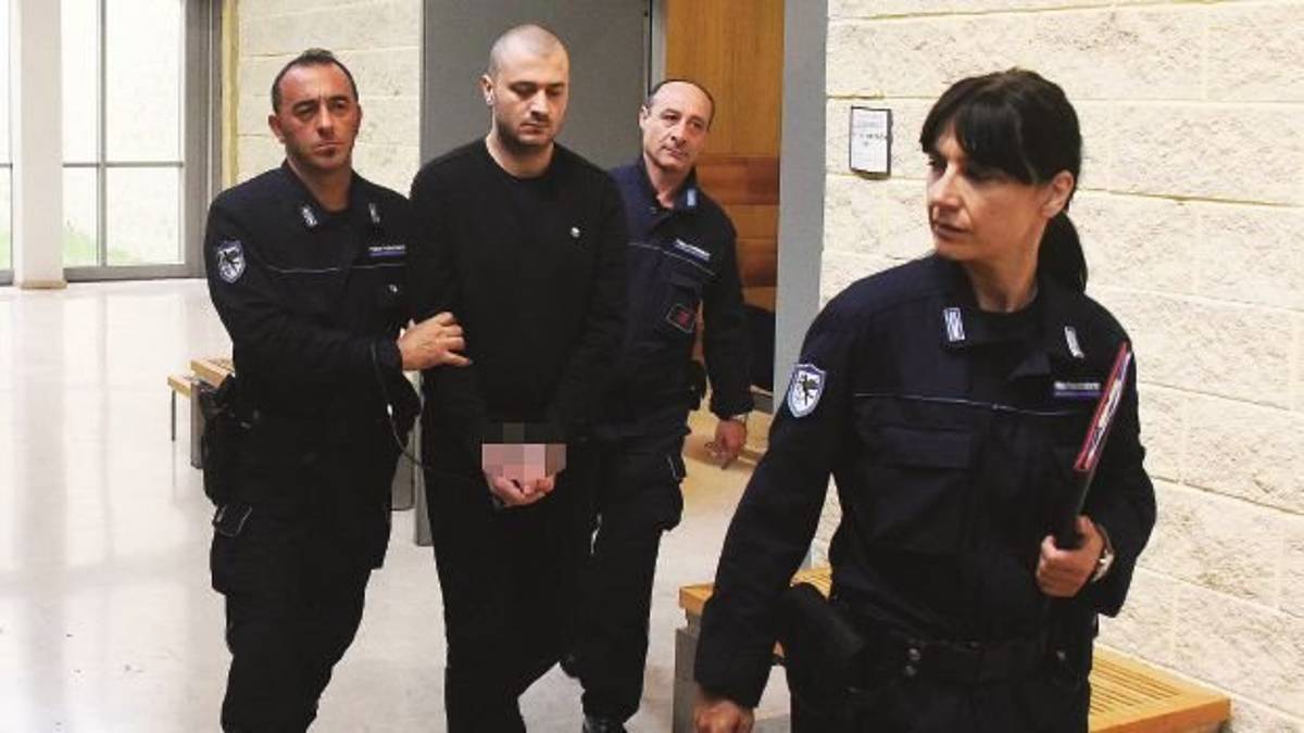 Ucciso per caso a Rimini, perizia psichiatrica per l’omicida. Processo a febbraio