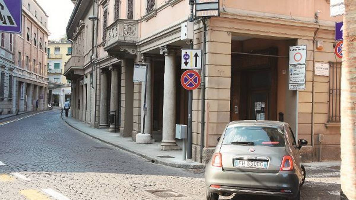 Multe fantasma, sopralluogo del sindaco