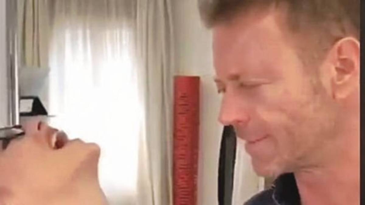 Ti piace il Juice, spot di Rocco Siffredi per il locale di Faenza che poi ospiterà anche Fabrizio Corona